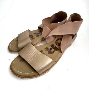 Sorel Ella Women's Sandals in Tan and Brown size 7